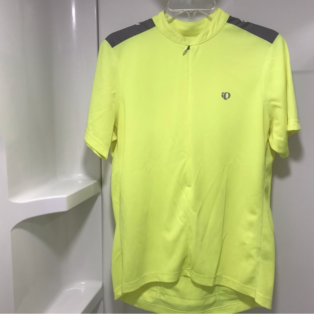 Bike shirt by pearl Izumi